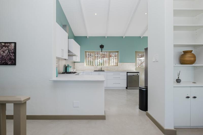 To Let 3 Bedroom Property for Rent in Fish Hoek Western Cape